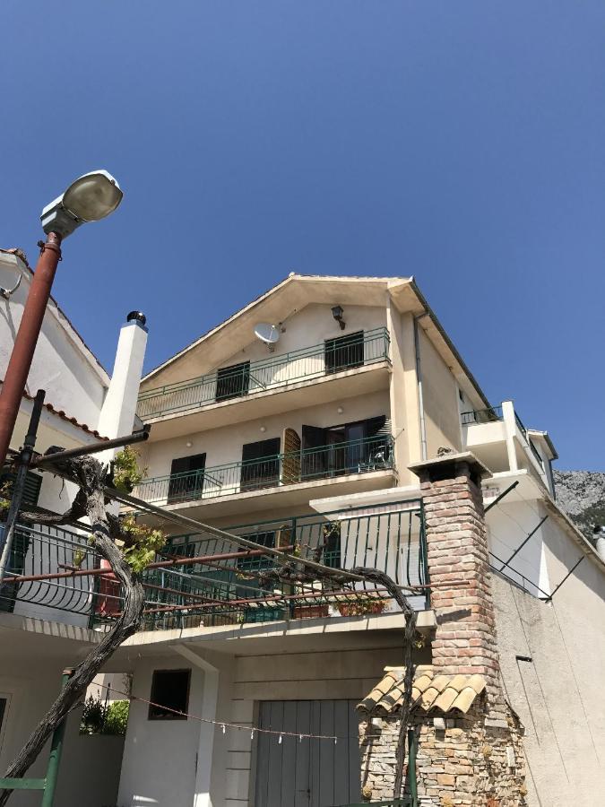 Гостевой дом And By The Sea Gradac, Makarska - 13179